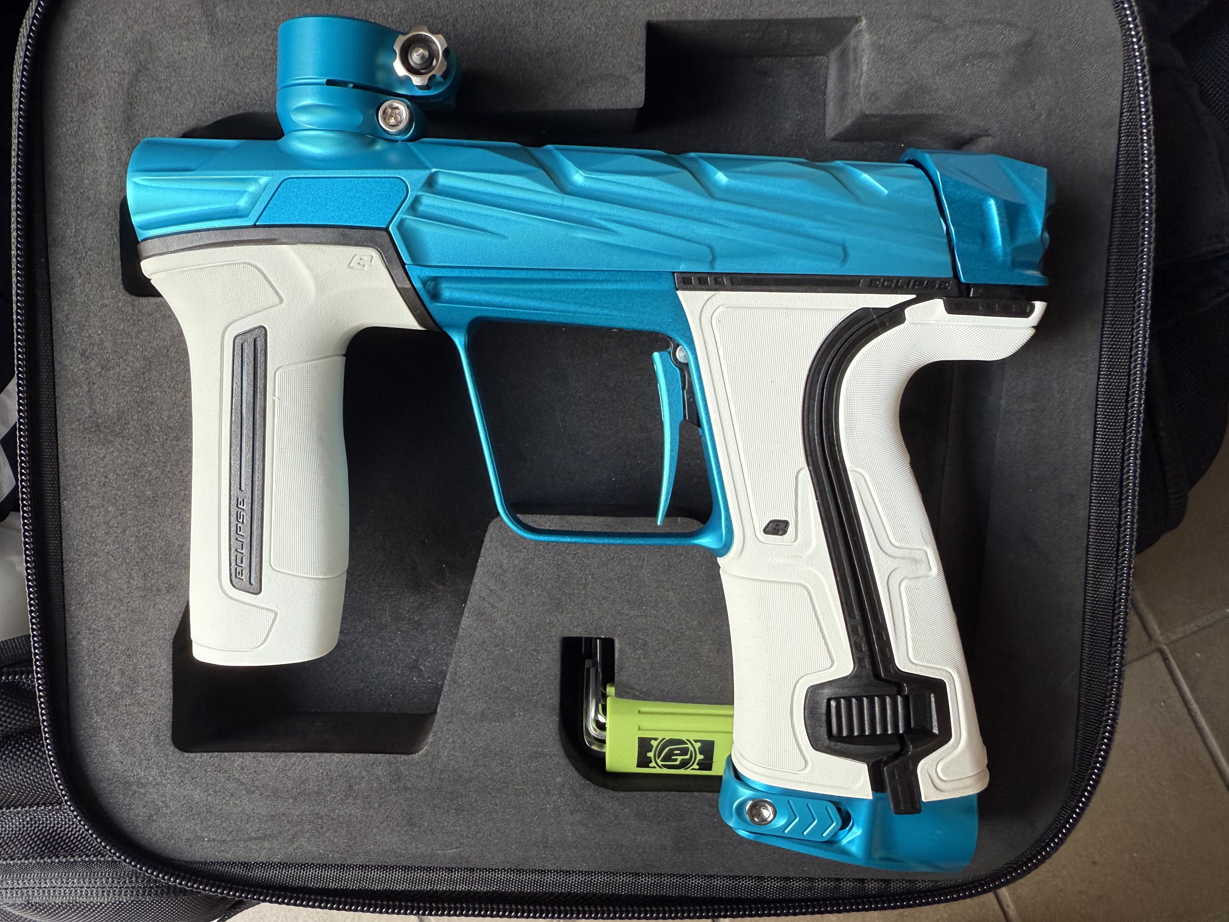 “SURF” INFAMOUS CS3