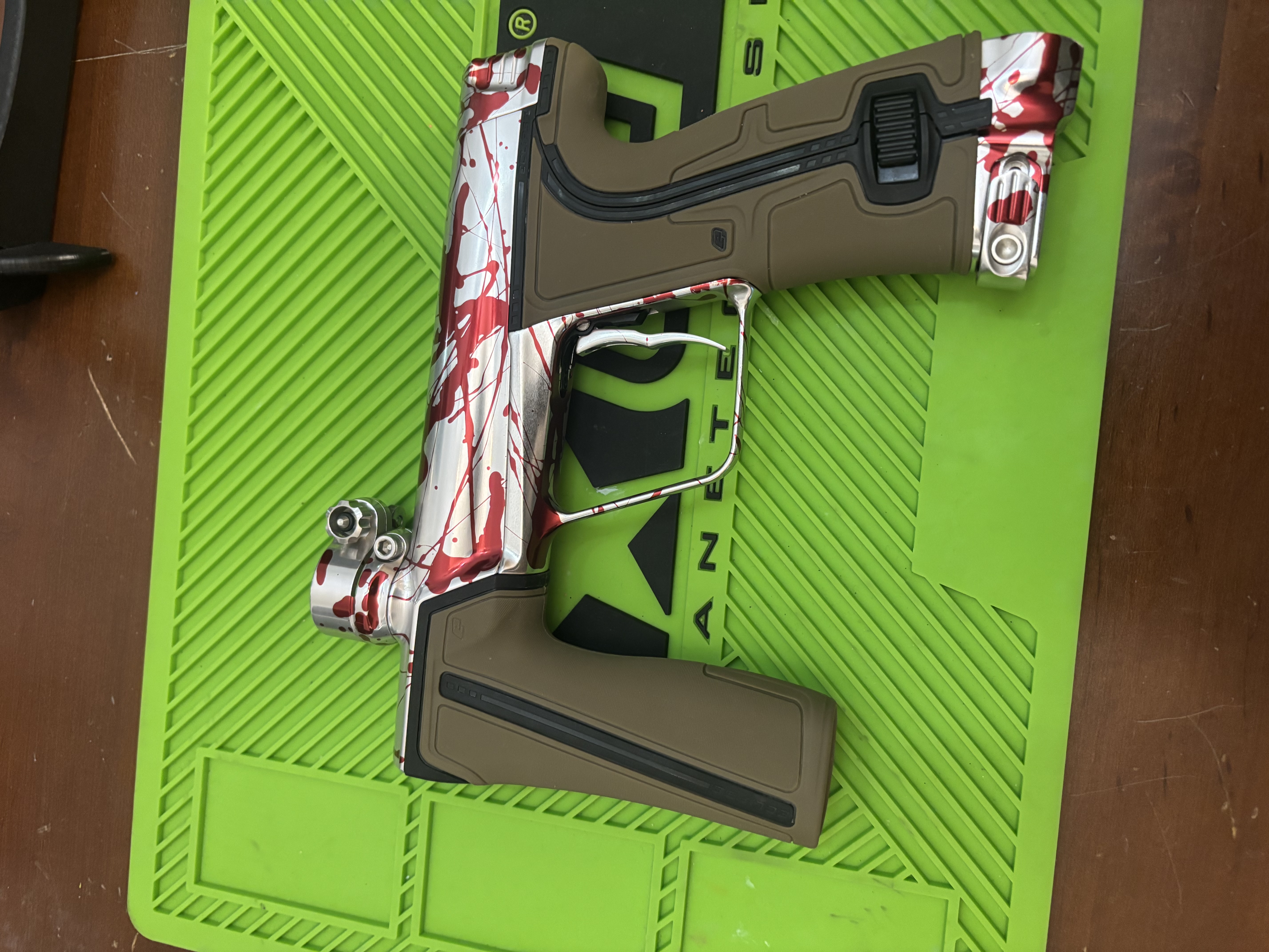 PLANET ECLIPSE CS3PRO - SILVER BLOOD