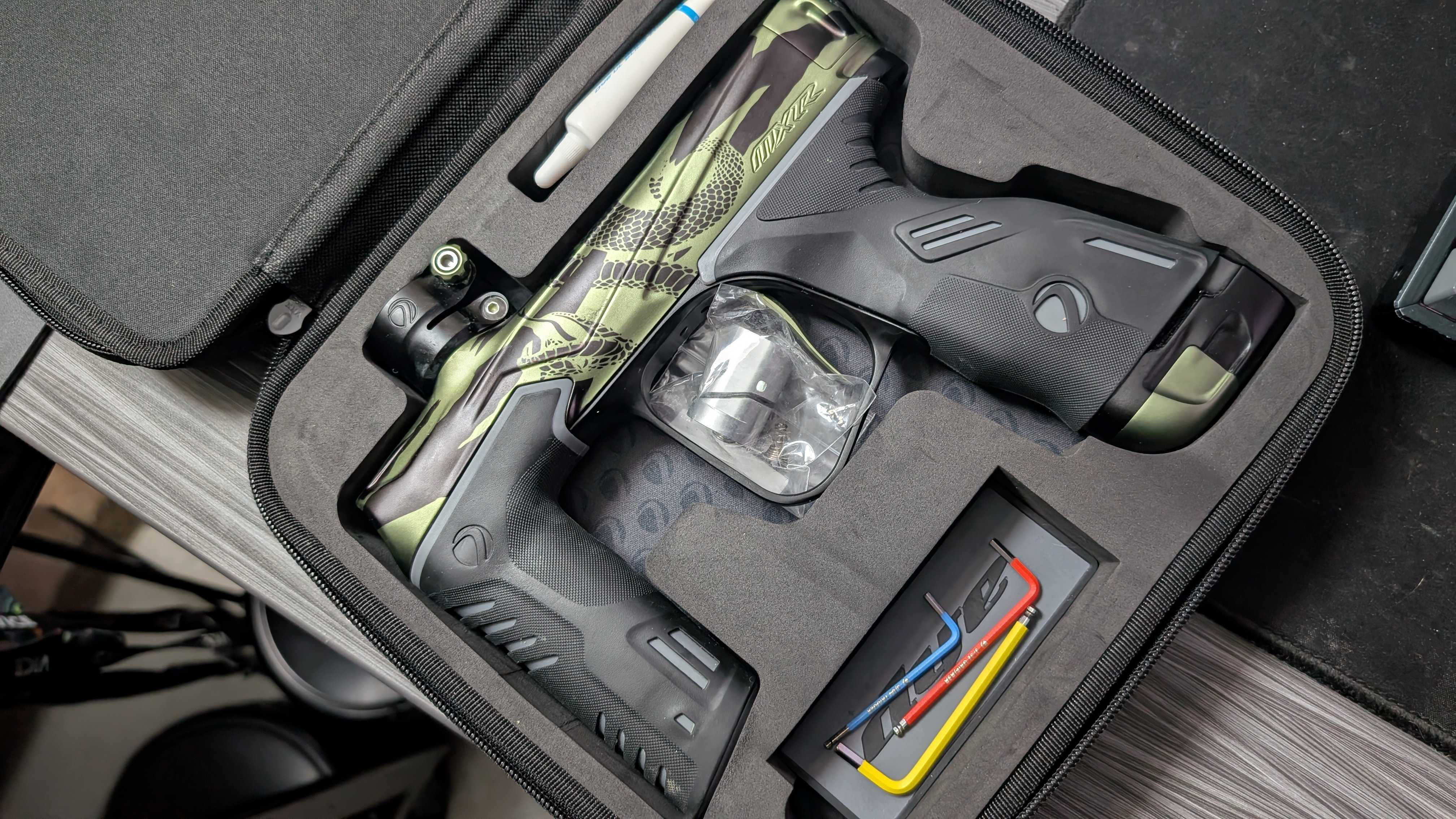 Dye MXR - LE Sandana SS Olive