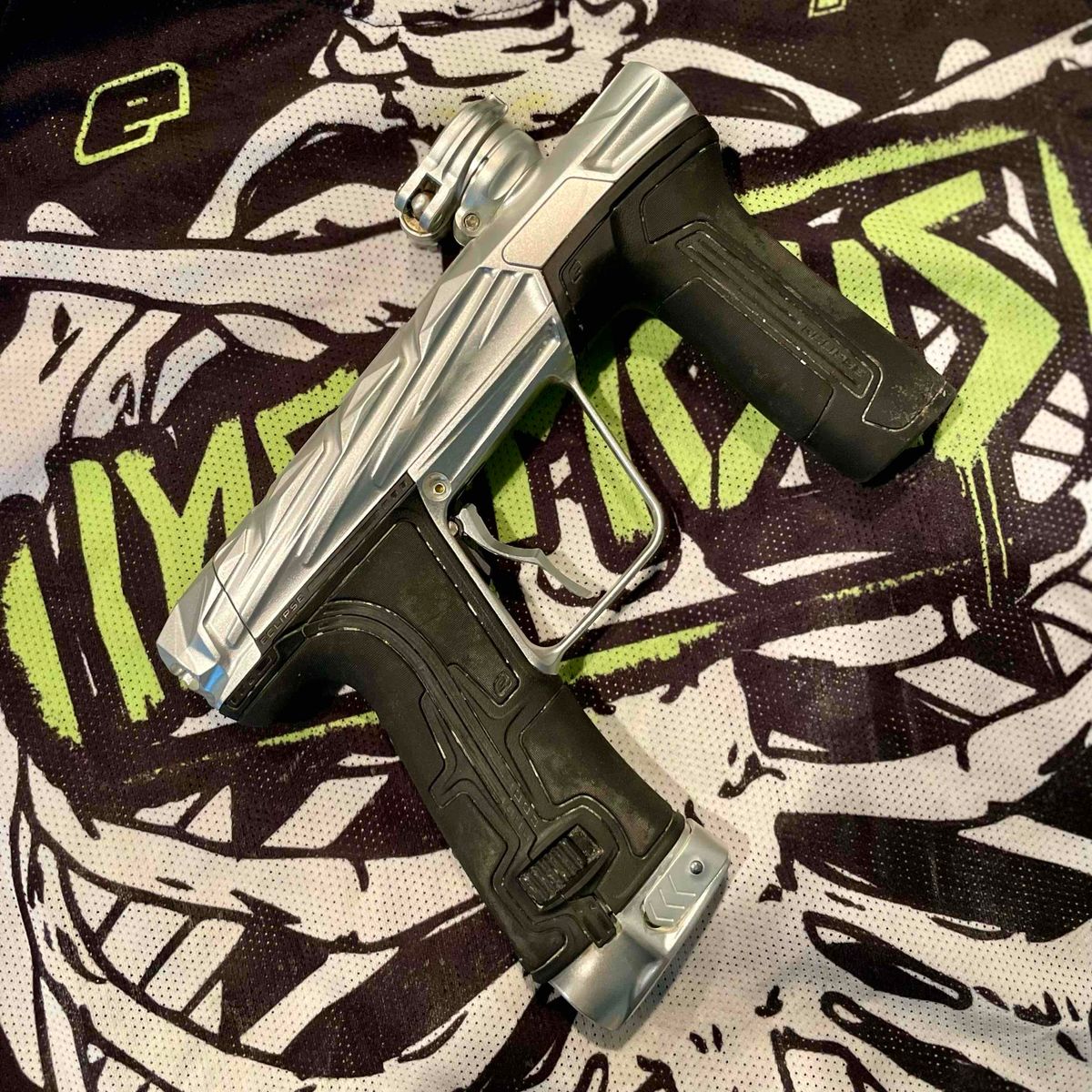 Infamous CS3 + LE Skeleton Jersey (1 of 1)