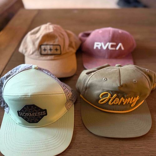 (4) hat bundle