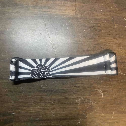 Project strap