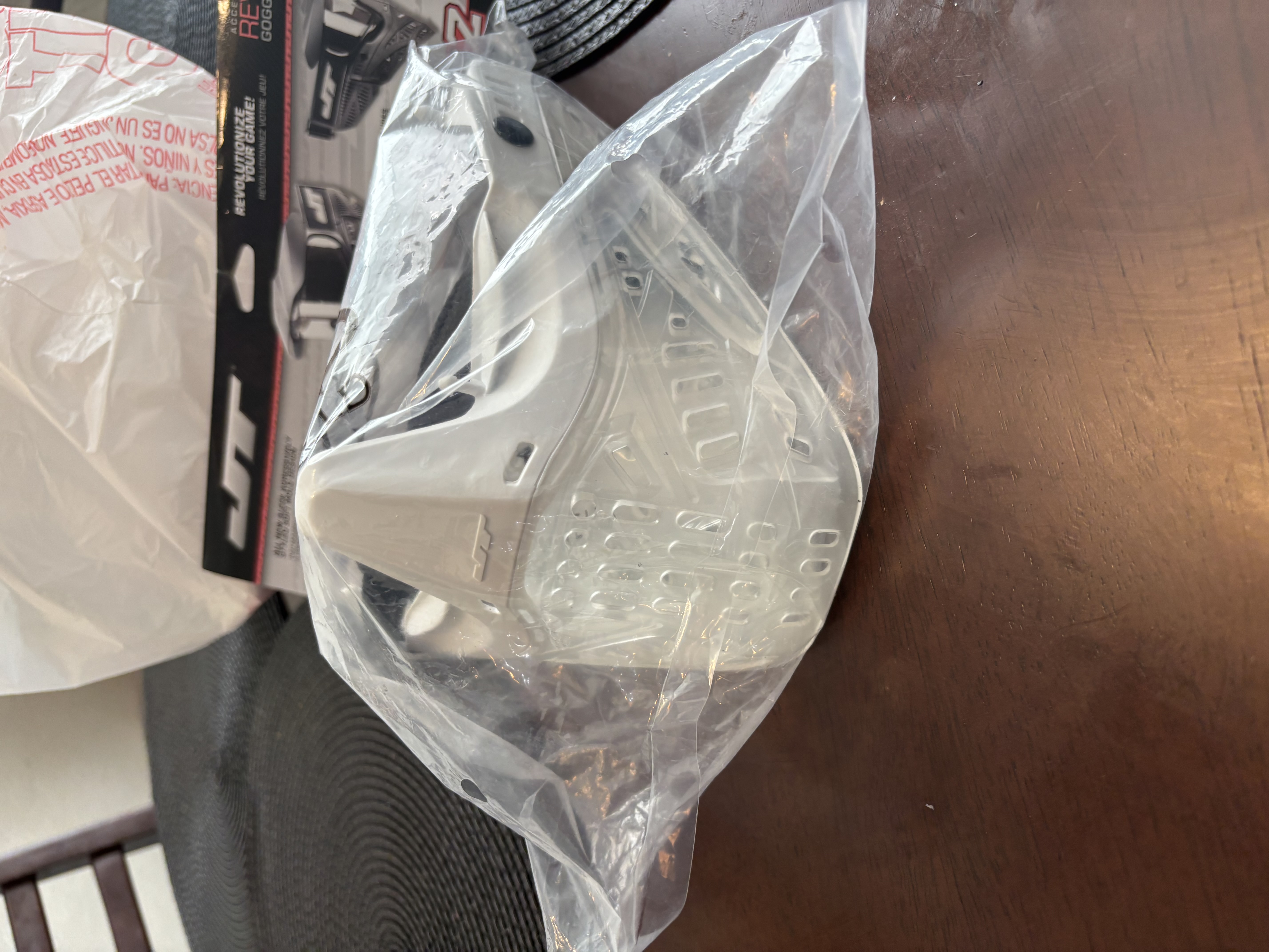 White nose clear revo 2 