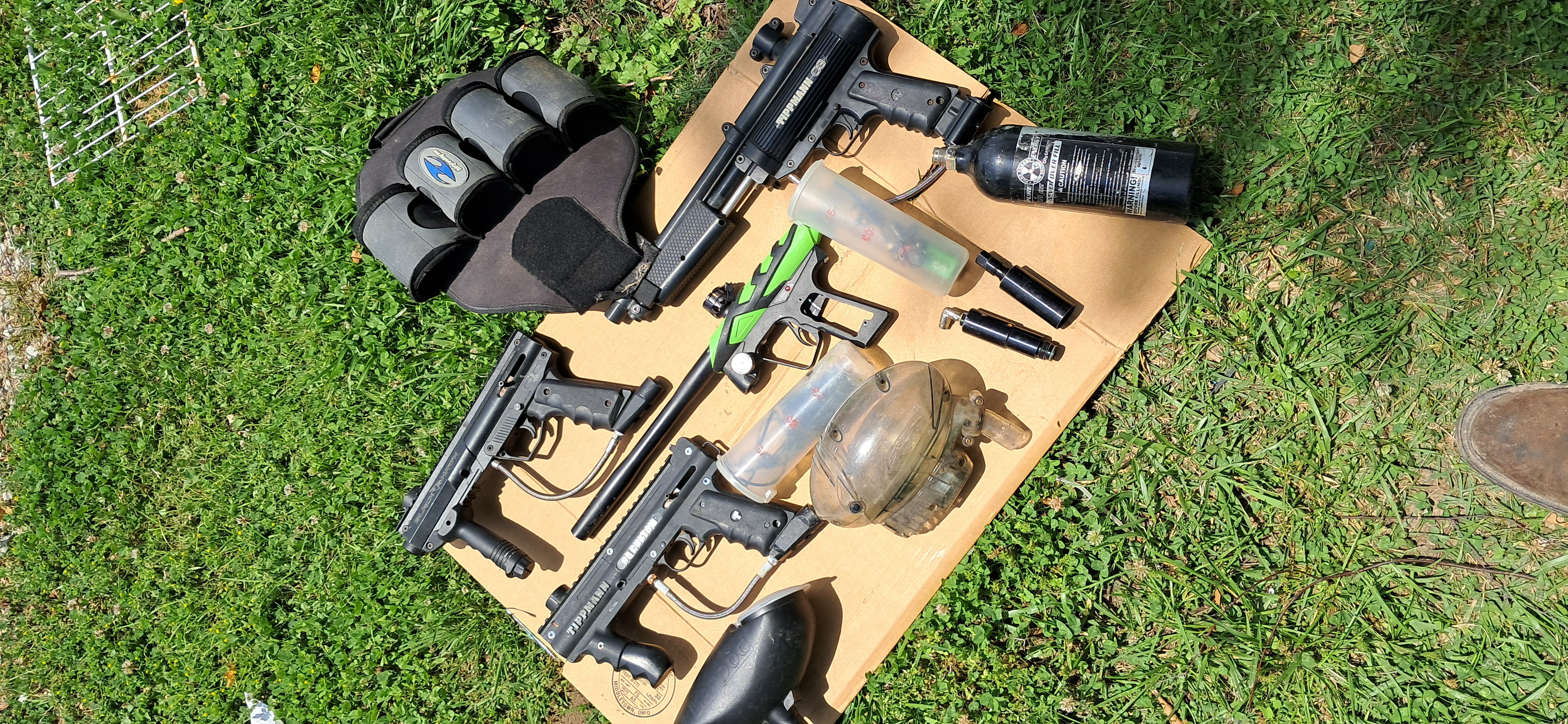 Huge paintball bundle