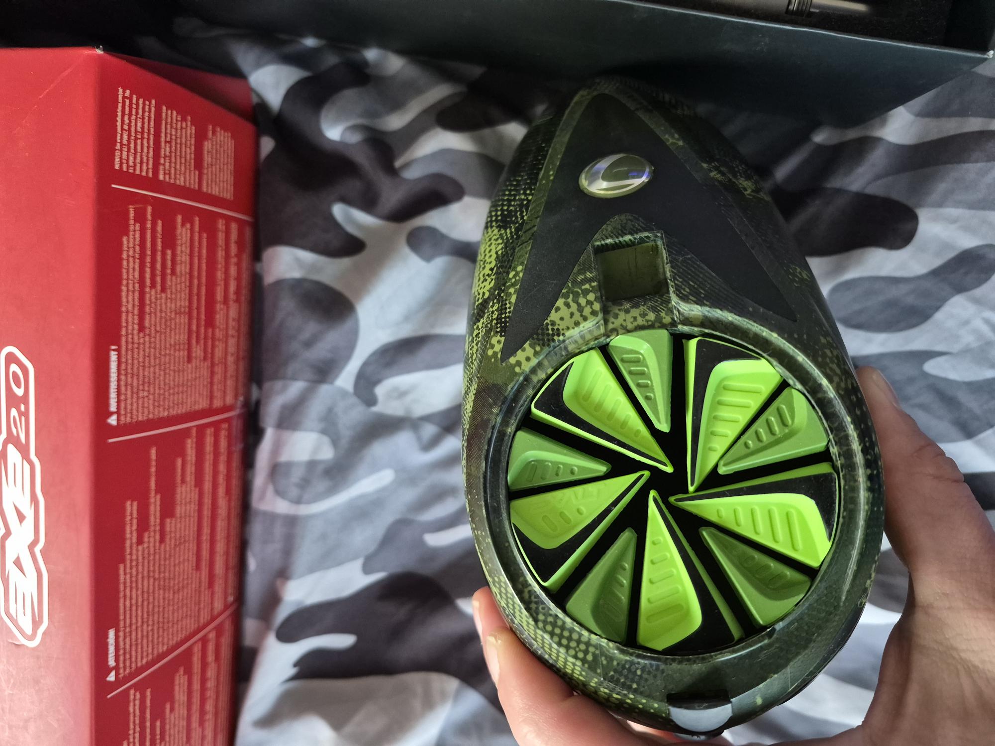 New Axe 2.0 W/ Dye Rotor Hopper