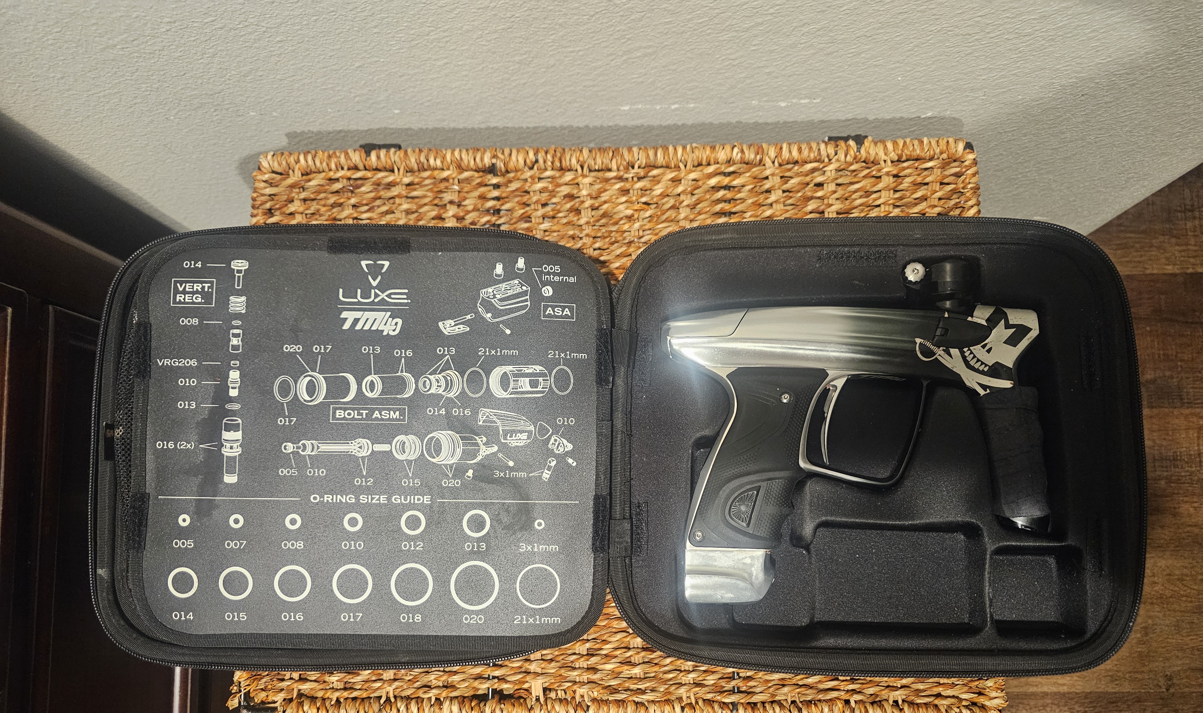 DLX TM40 Mutiny 