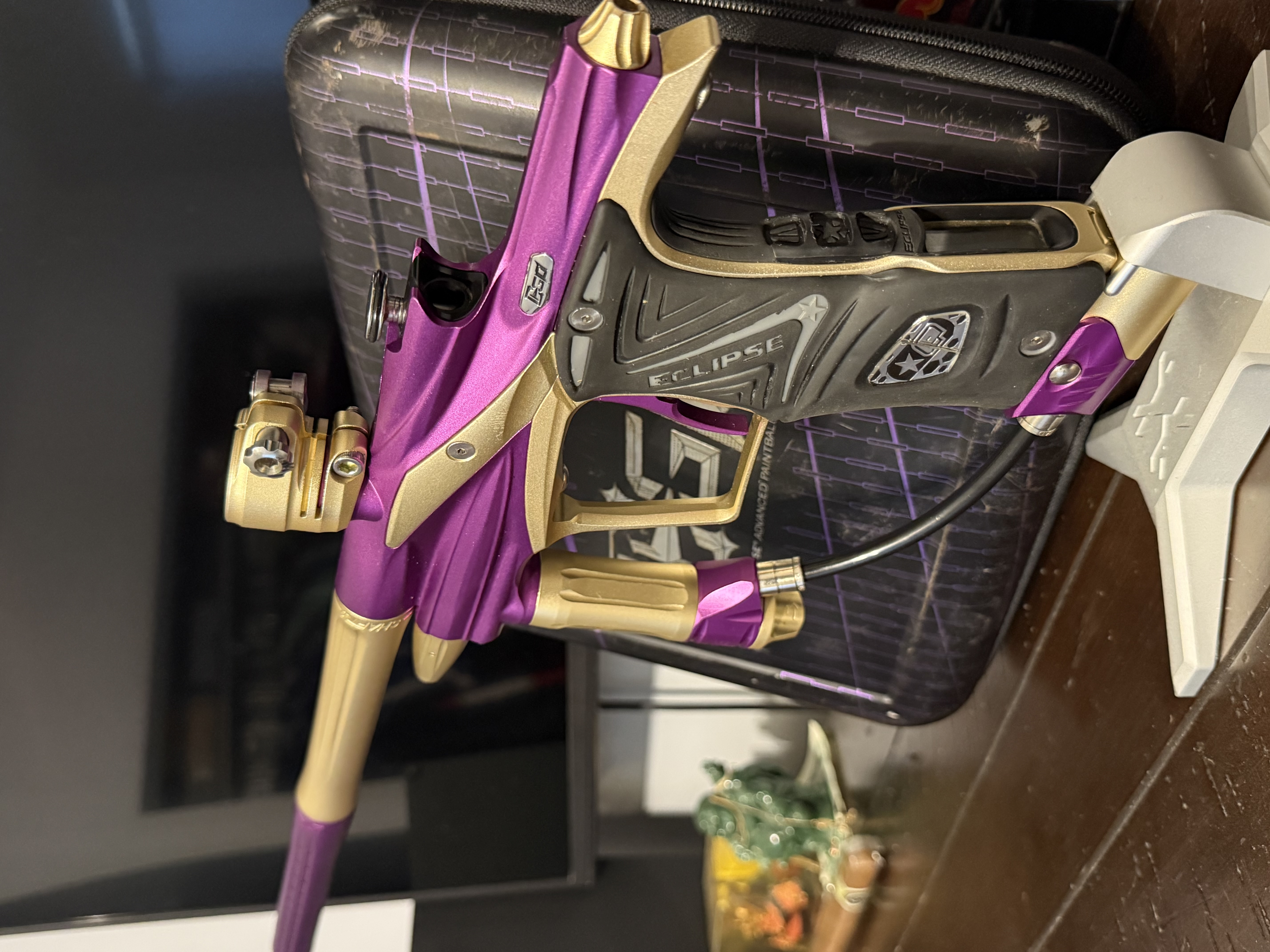 Ego 11