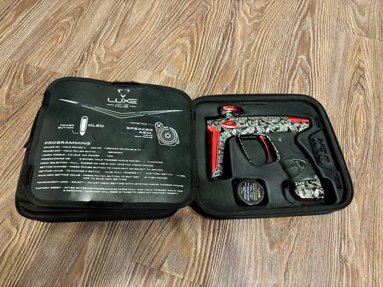 DLX LUXE ICE SAM66 1 OF 10