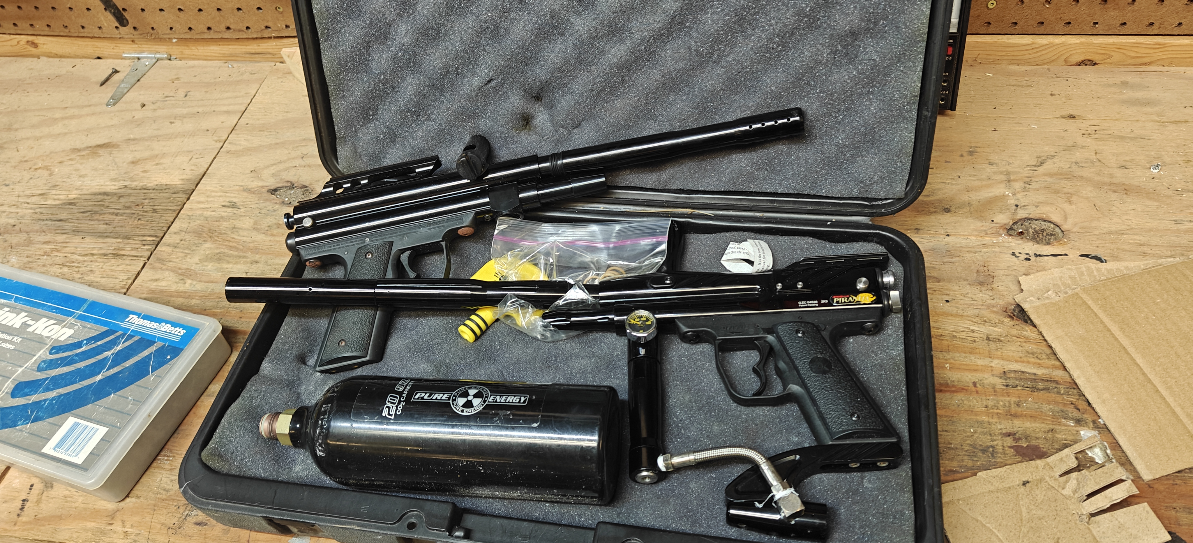 2 pirannahs and a tank 