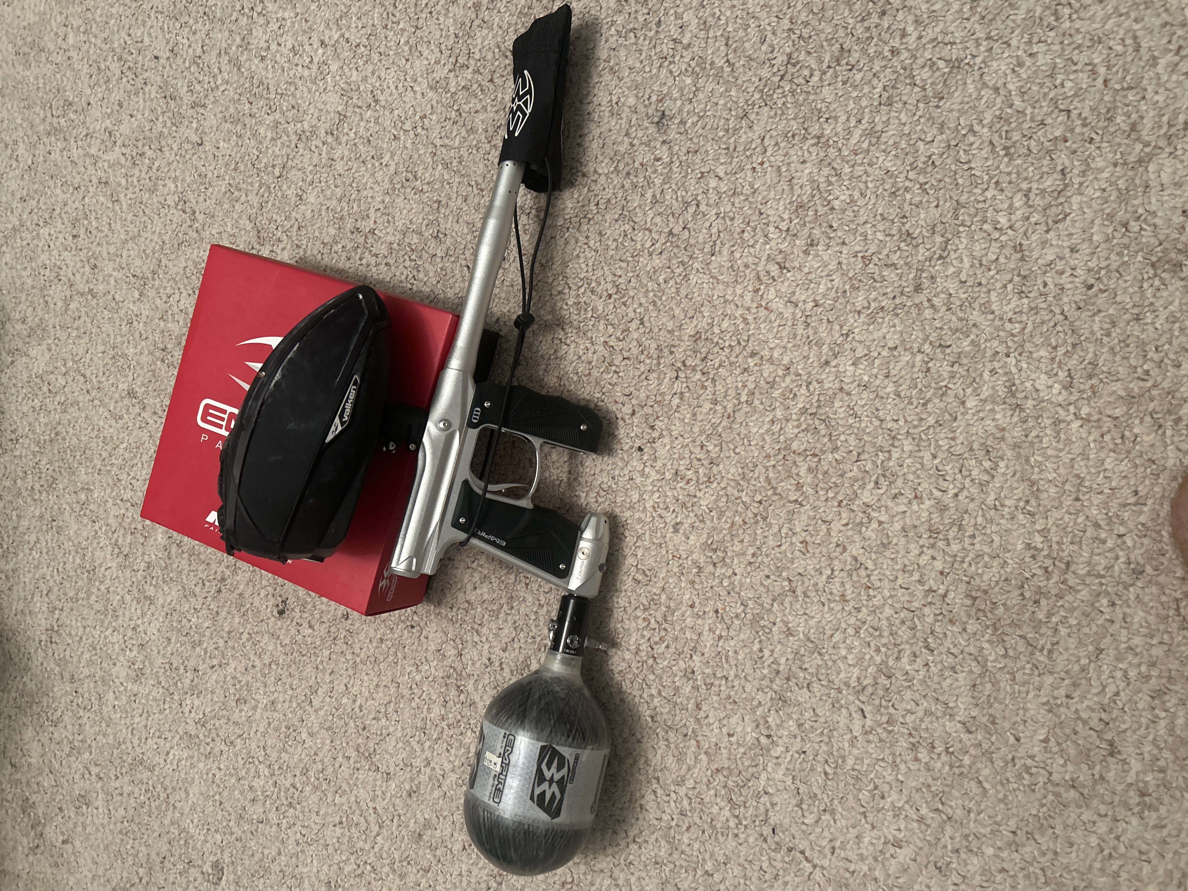 Empire mini gs silver, empire mini tank, valken vts hopper with speed feed and jt pro flex mask comes with protective soft bag