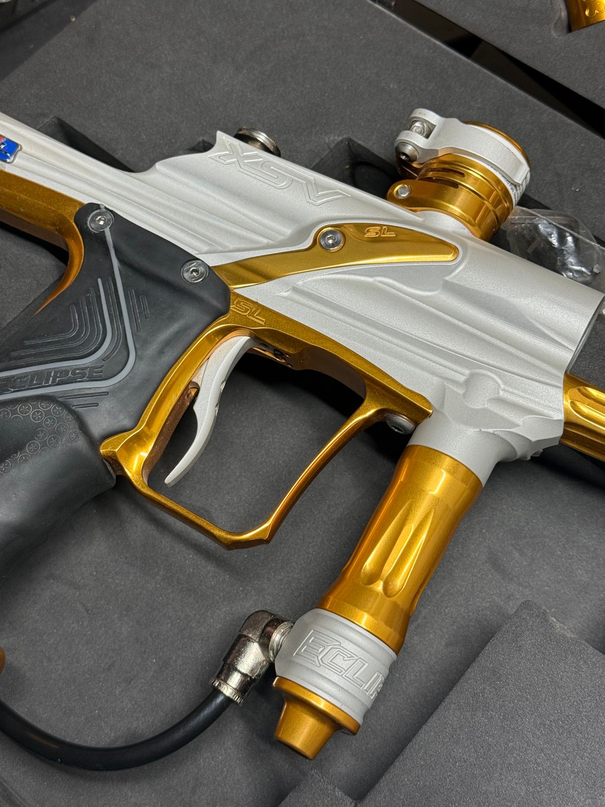 XSV SL74 White & Gold 1/20 