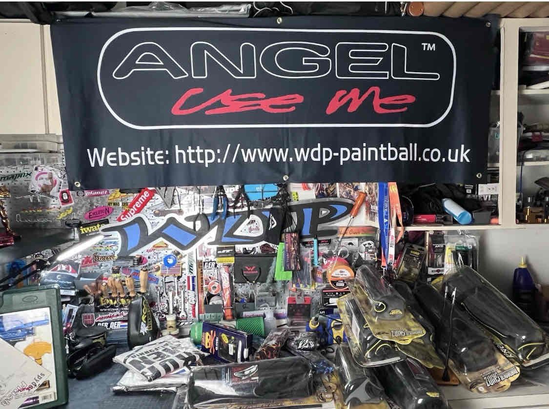 Black Friday: two banners for $150