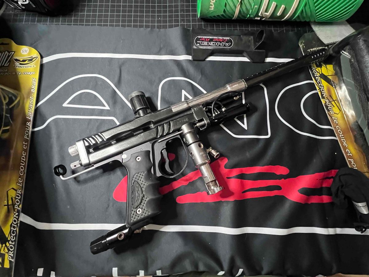Freeflow Millennium Autococker Paintball Marker  - Vtg, Undrilled, Player’s Gun