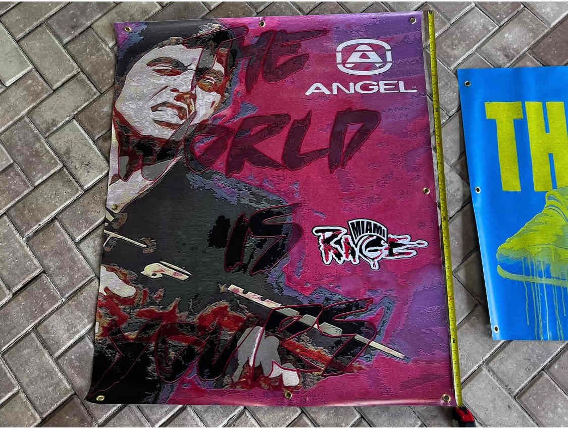 WDP Angel Miami Rage Banner - Mint 