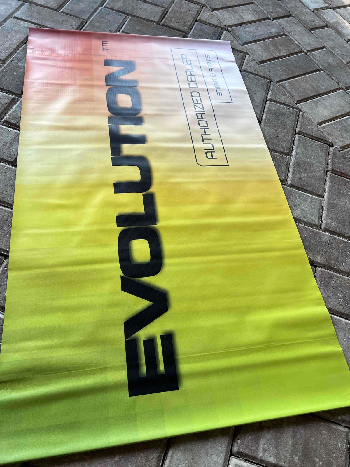 Evolution Autococker Banner - Mint condition