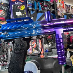 Kingman Spyder Flash  With Case, Matching Barrel & Accessories - Mint Condition