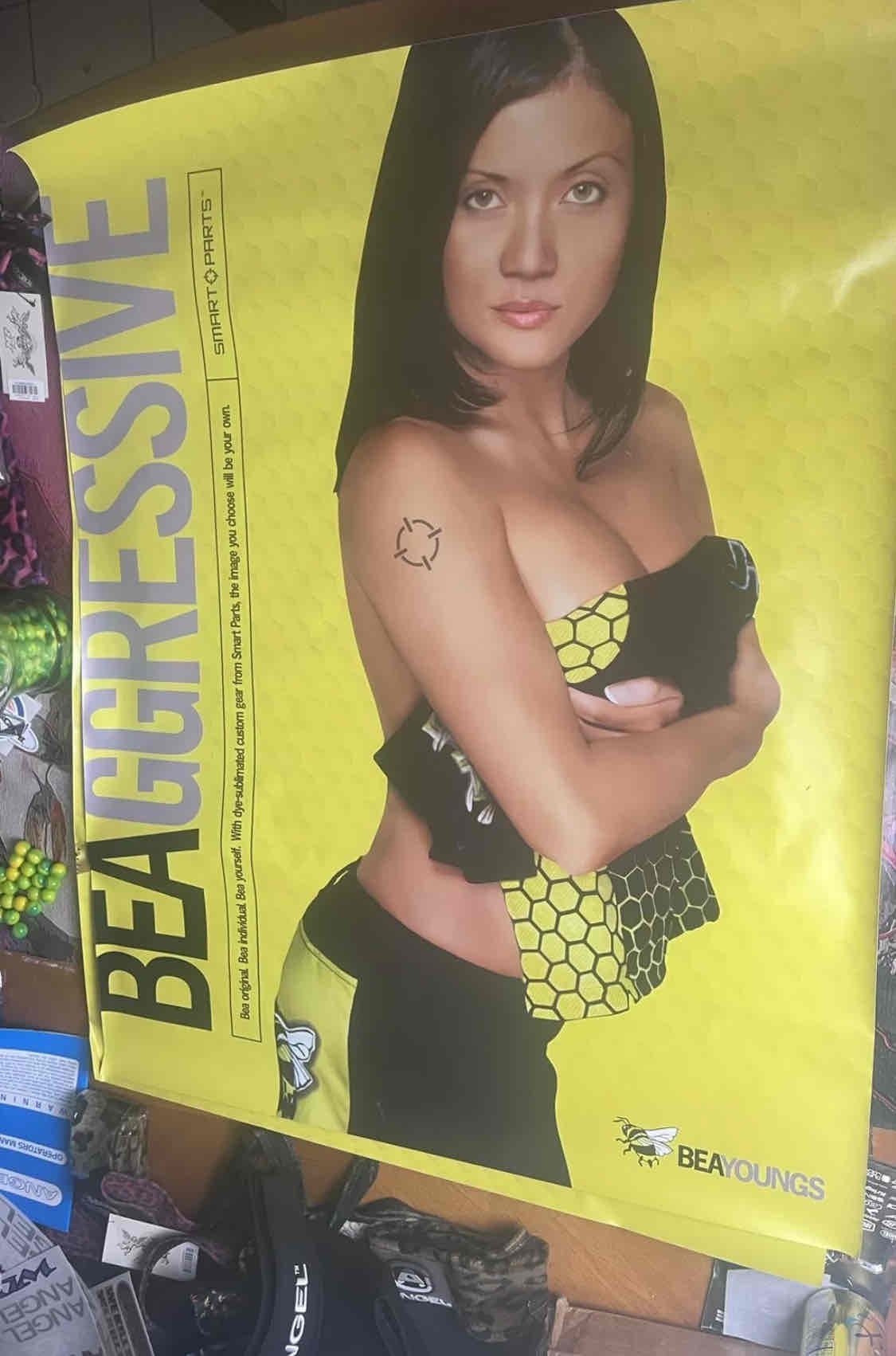 🔥 Bea Youngs 🔥 shop banner - mint