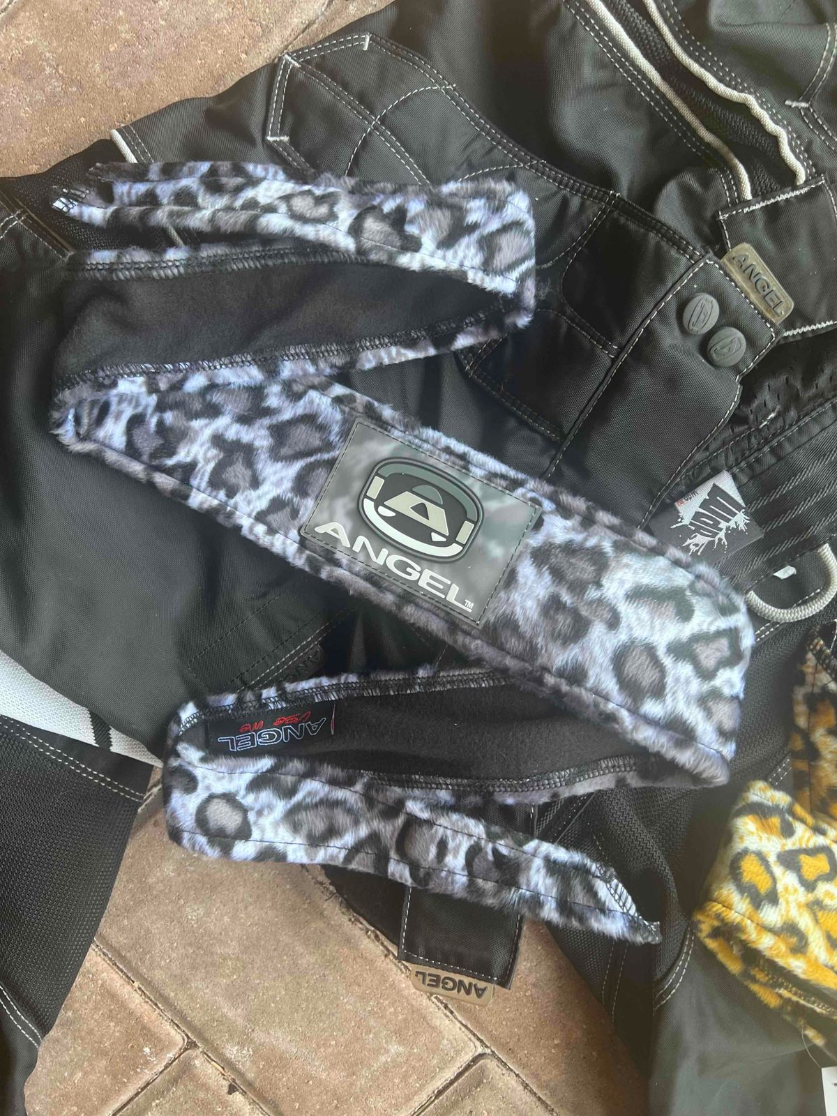 Angel x BK collab 2 headband lot - new oldstock