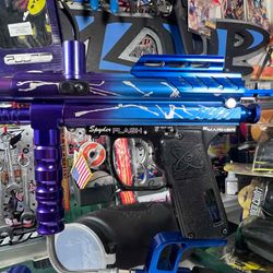 Kingman Spyder Flash  With Case, Matching Barrel & Accessories - Mint Condition