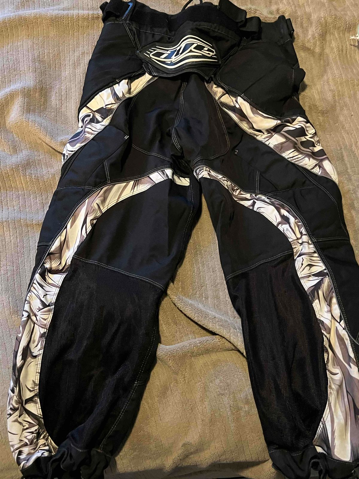 Dye c12 pants 
