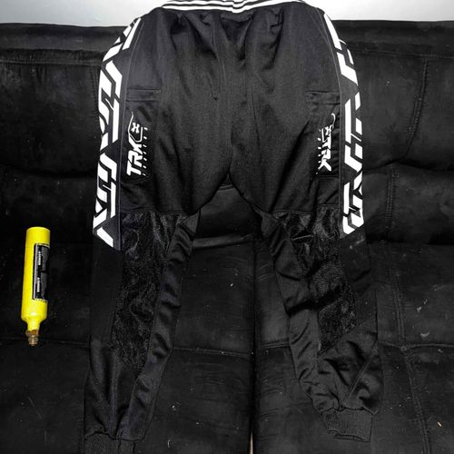 hk army trk joggers 