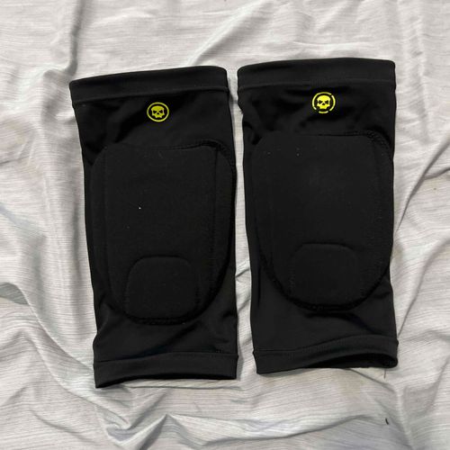 Infamous ProDNA Knee Pads