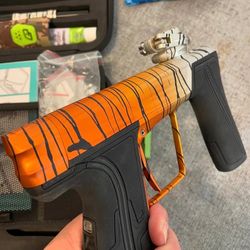Planet eclipse r5 paintball marker