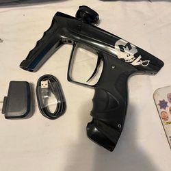 DIx luxe x paintball marker