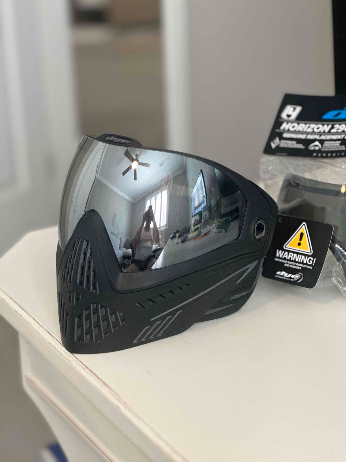 Brand New Dye I5 (black/onyx) + BNIP SMOKE LENS!