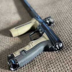 Infamous CS2 Gen2 Black Flag