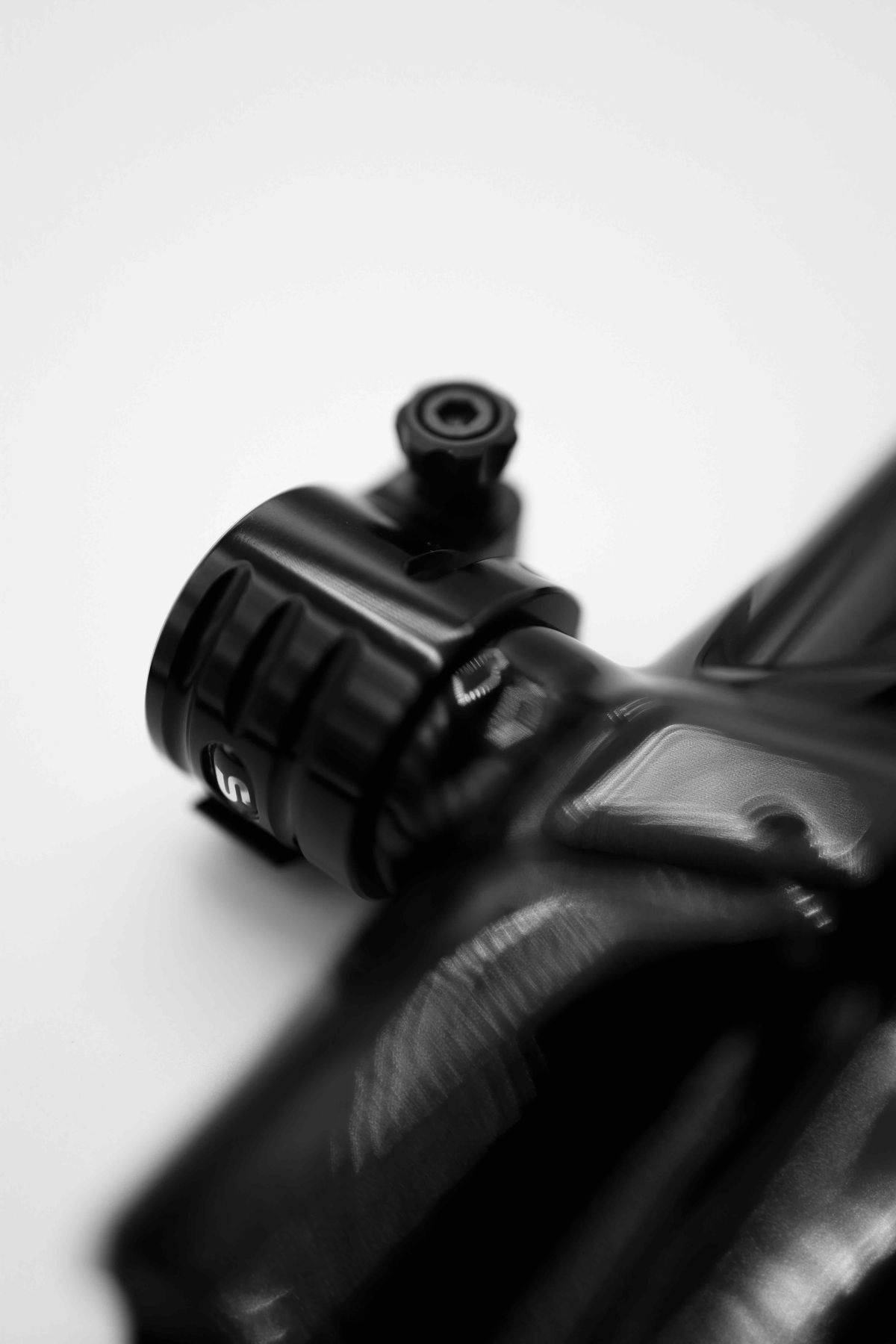 Bob Long Valken G6R