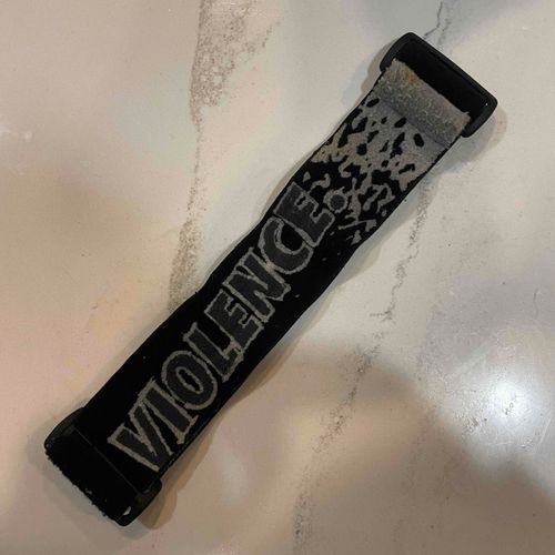 Violence Racing strap