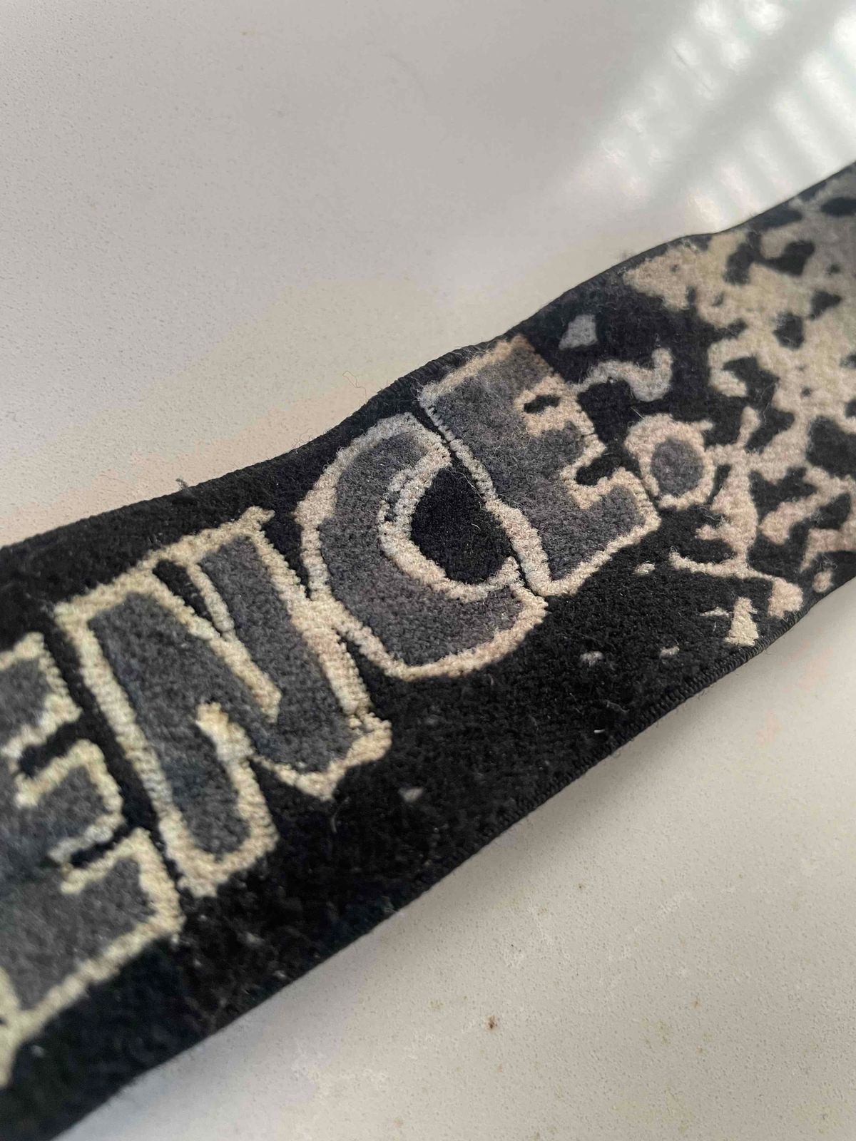 Violence Racing strap