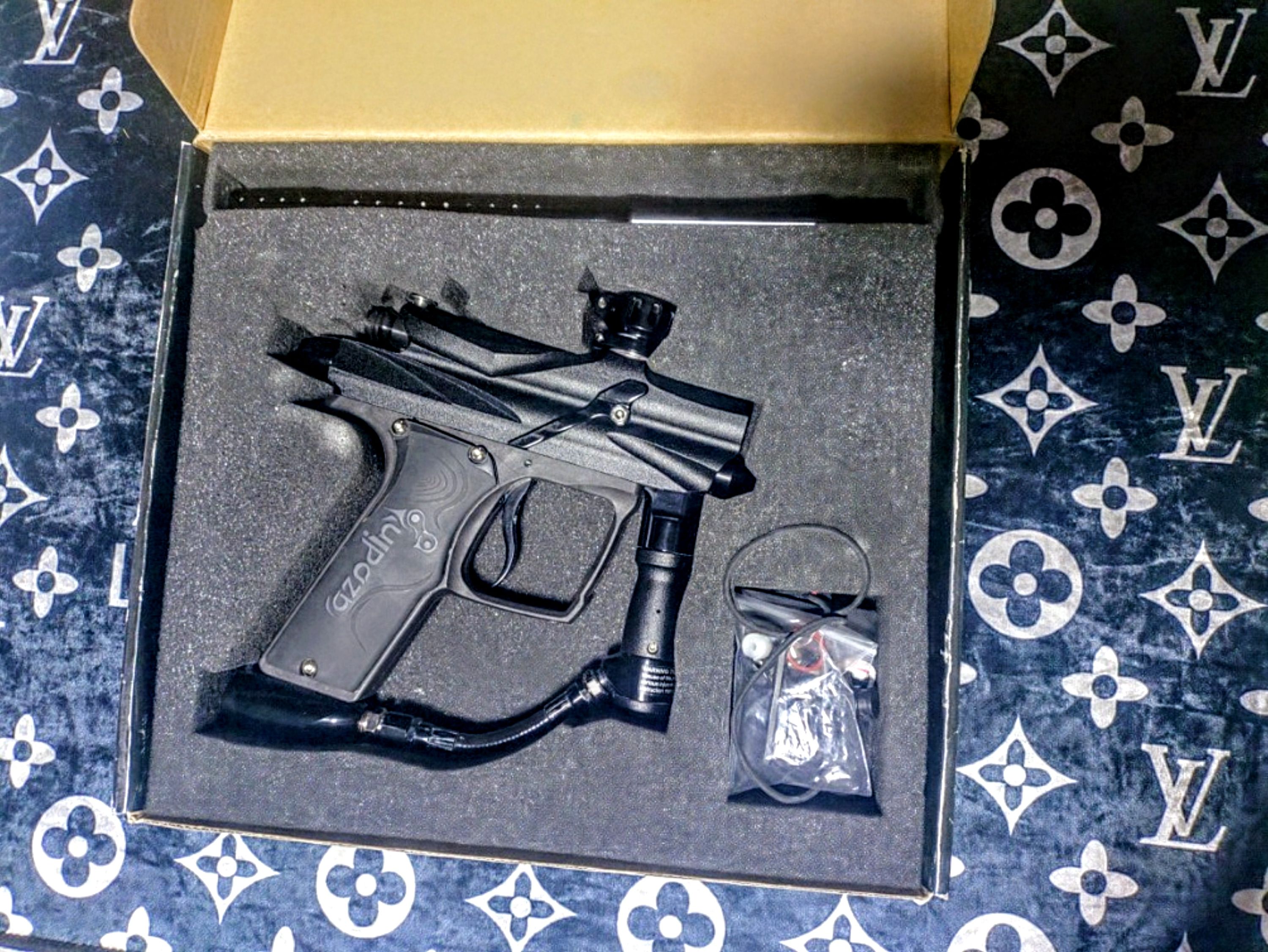 インテッツア Azodin Blitz 3 | Paintball Vault