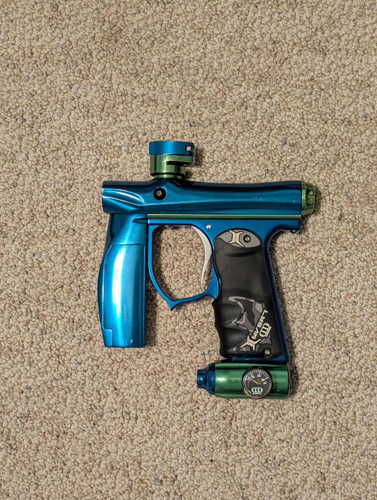 Invert mini 