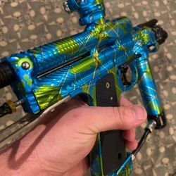 F5 Twister Autococker