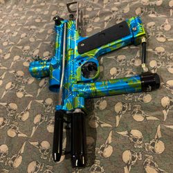 F5 Twister Autococker