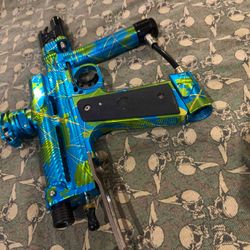 F5 Twister Autococker