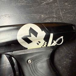 Mutiny TM40 