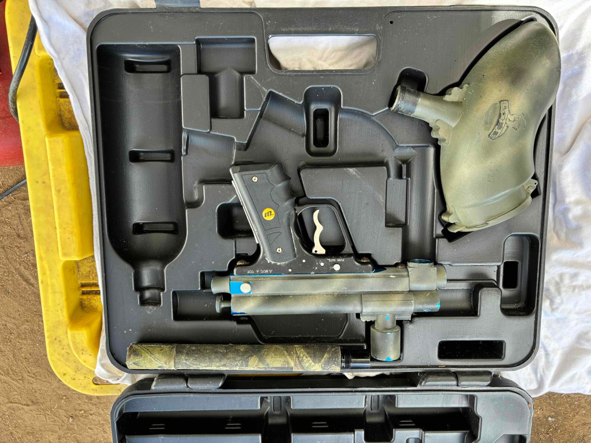 boss blue anodized w camo paint and case