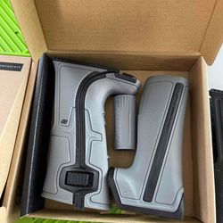 T2 grey r5 grips