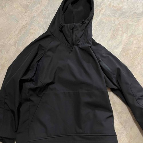 Kinetic v2 hoodie