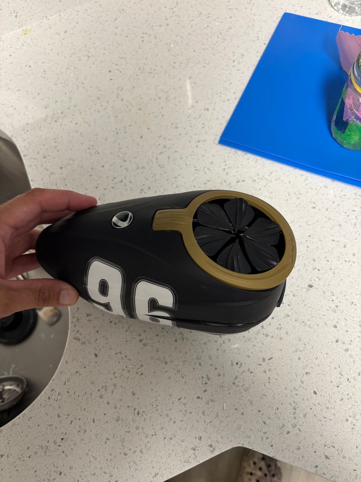 Dye rotor r-2