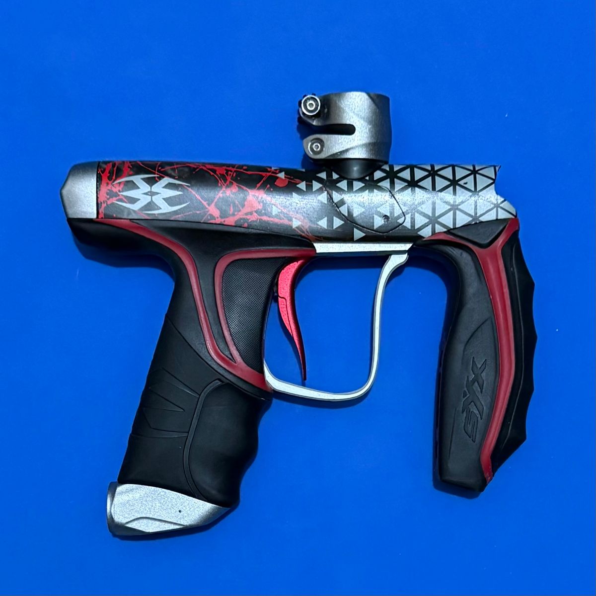 EMPIRE AXE SYX 1.5 PAINTBALL GUN KIT/Package - Red/SILVER/BLACK W/ 48/3000 BOTTLE
