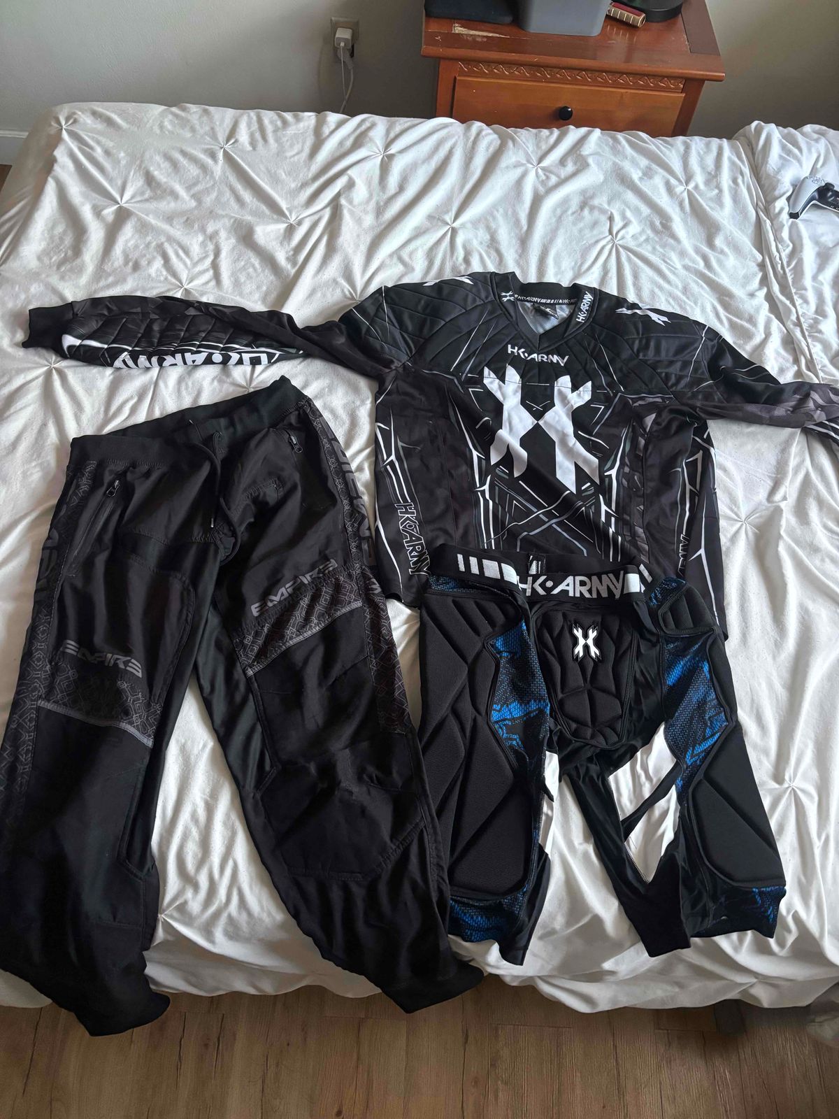 Hk Army Jersey & Sliders / Empire Joggers size S