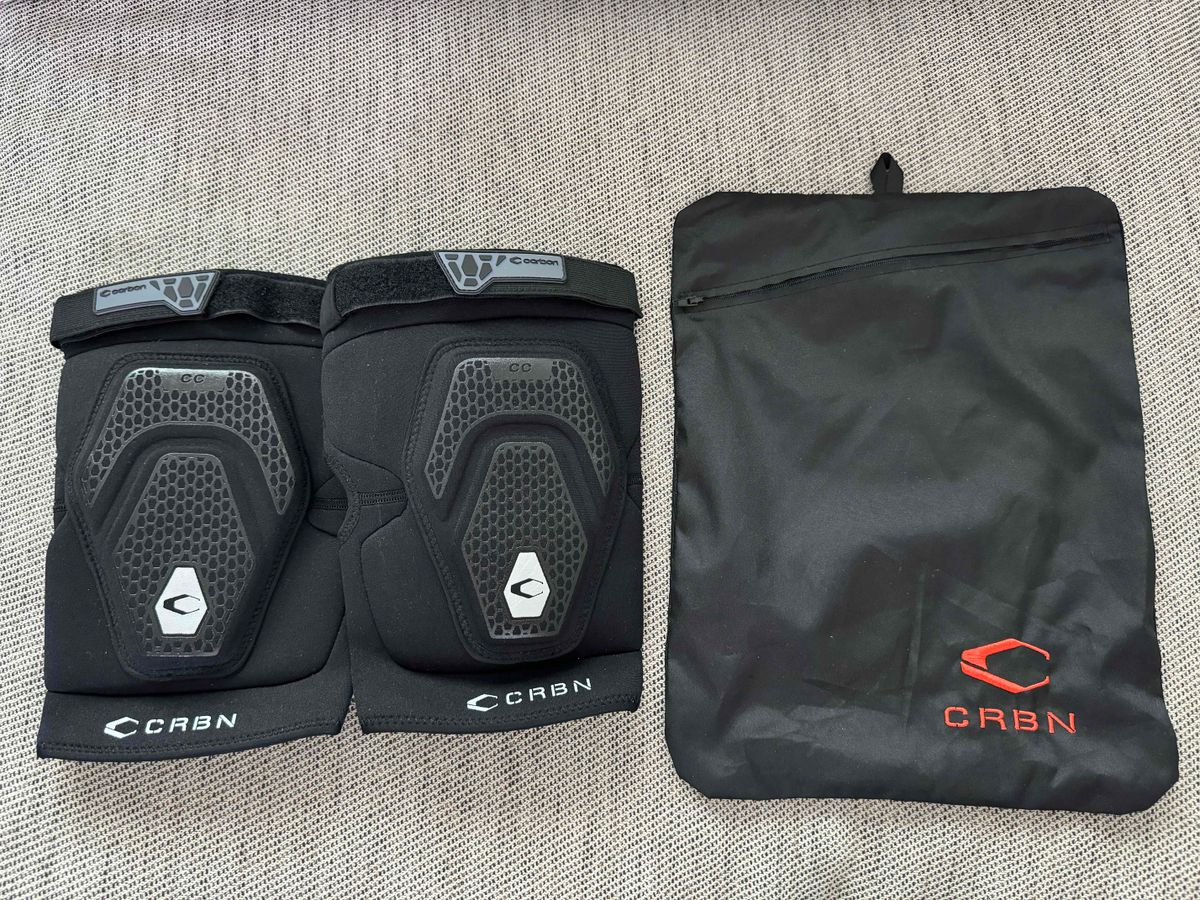 CC Knee Pads Black