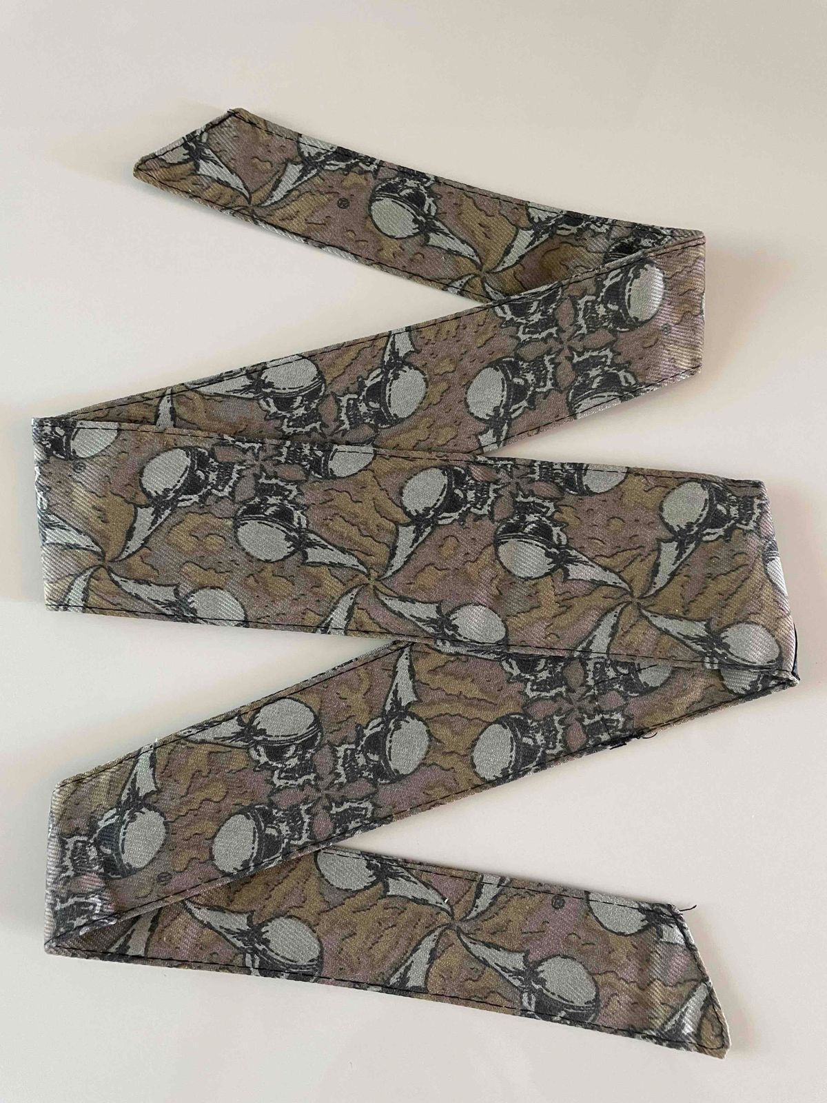 Flying Skulls