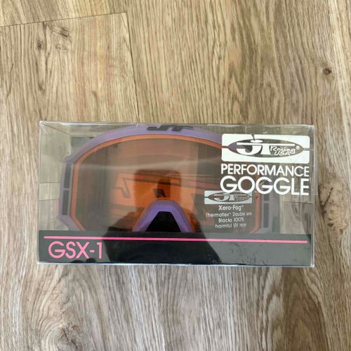 GSX-1 w Confetti Strap
