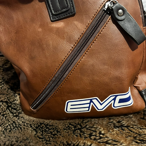 BELSALES EVOLUTION LEATHER BAG NEW