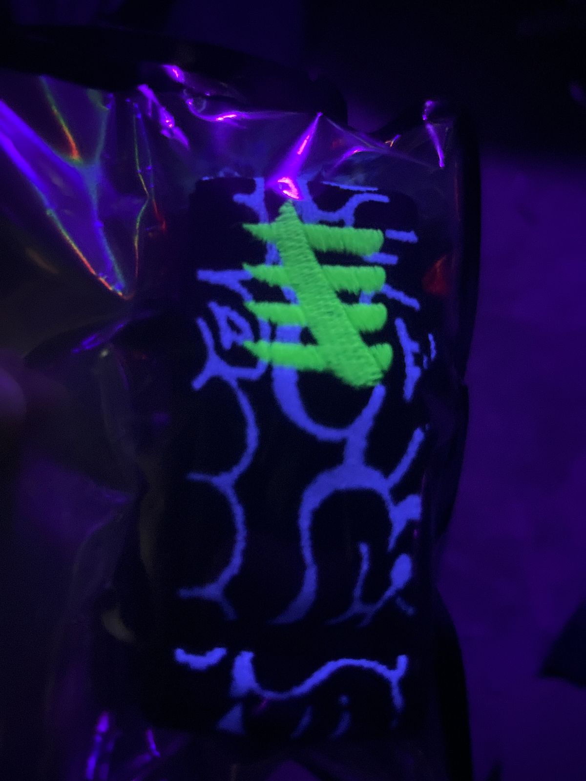 ENEMY OF THE STATE UV GLOW GRAFFITI STRAP NEW